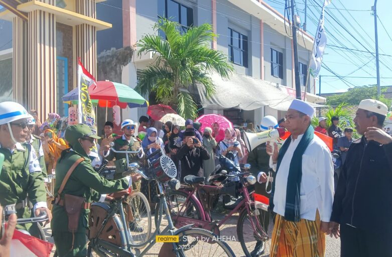 Pawai Karnaval, meriahkan Haflah Akhirus Sanah Pondok Pesantren Ar-Raudhah Sumenep