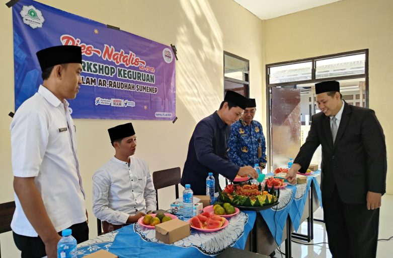 Dari MPLS Hingga Workshop Keguruan, SMPI Ar-Raudhah Sumenep Gelar Dies Natalis Ke-13 dengan Penuh Harapan